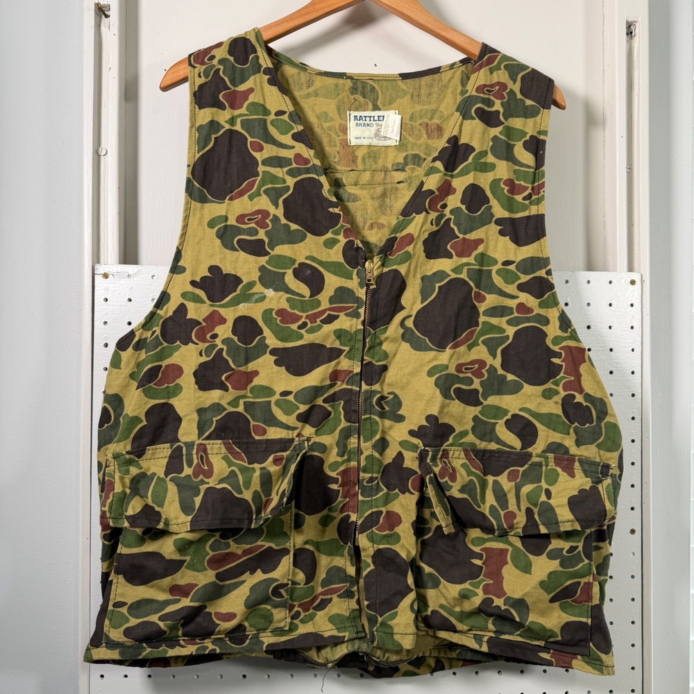Vintage Rattlers Brand Duck Camo Hunting Vest Mens Large Made in USA Cotton Zip